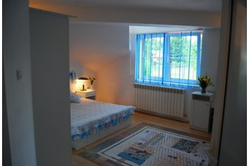 Rumunija Penzión Izvorul Mureşului, Eksterjeras